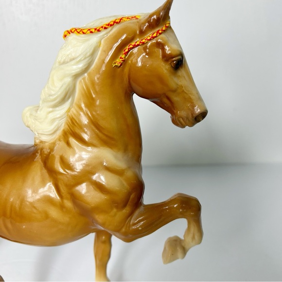 Vintage Breyer Five Gaiter Commander Glossy Palomino Traditional Model #53 early - Picture 4 of 7